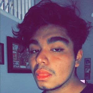 Meet your Posher, Juan